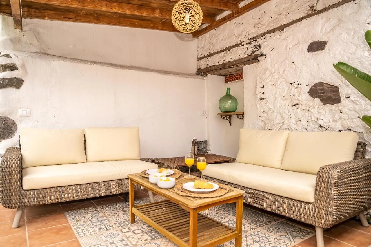 Casa Buganvilla Hermigua